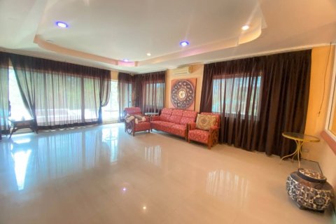 Вилла в Паттайе, Таиланд с 4 спальнями  № 172758 - фото 9