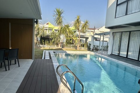 House in Hang Dong, Thailand 5 bedrooms № 161738 - photo 21