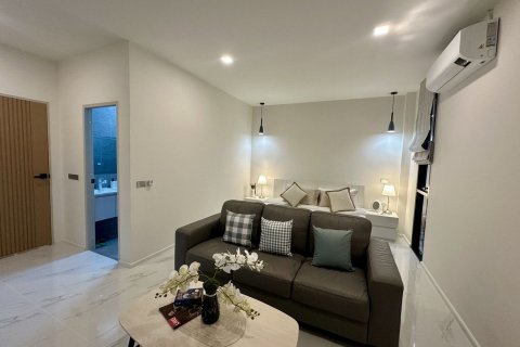 House in Hang Dong, Thailand 5 bedrooms № 161738 - photo 30