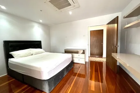 Кондоминиум с 3 спальнями в Ваттхане, Бангкок, Таиланд № 164359 - фото 19