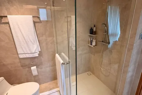 Condo à Hua Hin, Thaïlande, 2 chambres № 164357 - photo 5