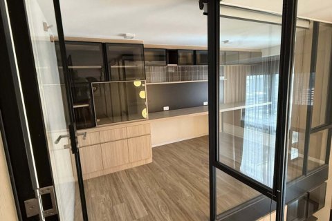 Condo in Khlong Toei, Bangkok, Thailand, 2 bedrooms  № 164361 - photo 11