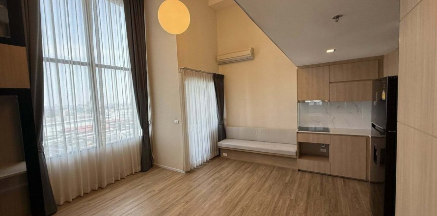 Condo in Khlong Toei, Bangkok, Thailand, 2 bedrooms  № 164361