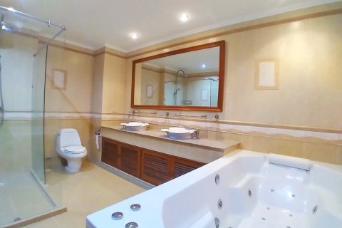Eigentumswohnung auf Jomtien Beach, Pattaya, Thailand, 1 Schlafzimmer № 222883 - Foto 12