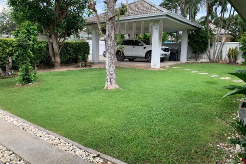 Villa in Hua Hin, Thailand 4 bedrooms № 157328 - photo 3