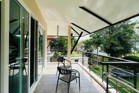 Villa in Phuket, Thailand 6 bedrooms № 157334 - photo 21