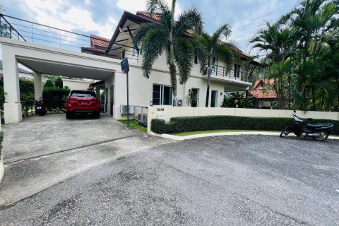 Villa in Phuket, Thailand 6 bedrooms № 157334 - photo 17