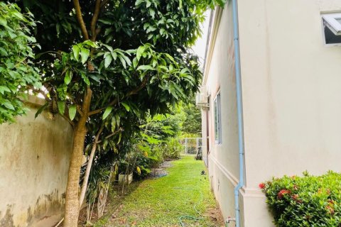 Villa in Phuket, Thailand 6 bedrooms № 157334 - photo 12