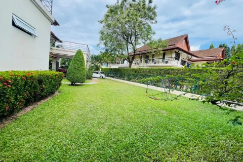 Villa in Phuket, Thailand 6 bedrooms № 157334 - photo 13