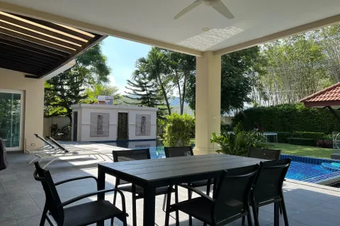 Villa in Phuket, Thailand 6 bedrooms № 157334 - photo 3