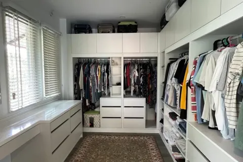 Villa in Phuket, Thailand 6 bedrooms № 157334 - photo 22