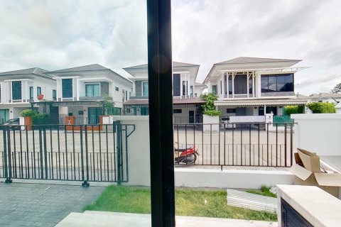 Maison à Chiang Mai, Thaïlande 3 chambres № 157330