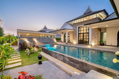 Villa à Hua Hin, Thaïlande 3 chambres № 151291 - photo 1