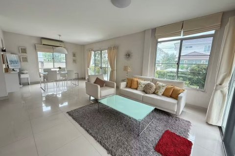 Дом в Сан-Сая, Таиланд с 3 спальнями  № 151288 - фото 3