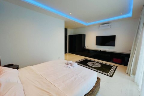 Вилла в Паттайе, Таиланд с 10 спальнями  № 151289 - фото 10