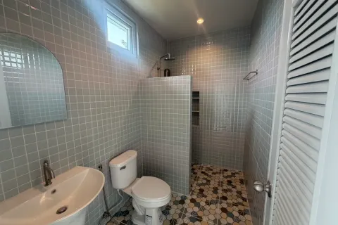 Haus in Pattaya, Thailand 7 Schlafzimmer № 220723 - Foto 11