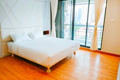 Кондоминиум с 3 спальнями в Бангкоке, Таиланд № 143344 - фото 7