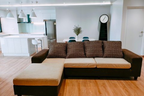 Кондоминиум с 3 спальнями в Бангкоке, Таиланд № 143344 - фото 2