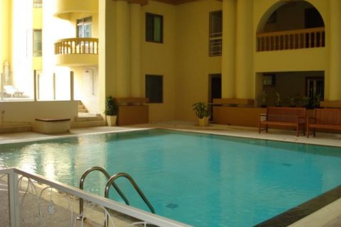 Кондоминиум с 3 спальнями в Бангкоке, Таиланд № 143344 - фото 11