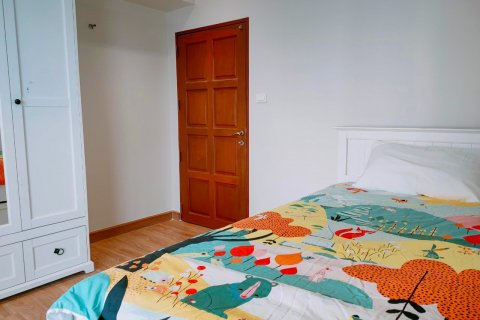 Кондоминиум с 3 спальнями в Бангкоке, Таиланд № 143344 - фото 9