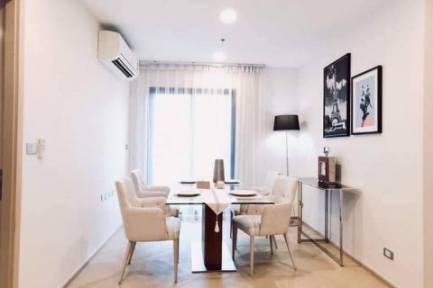 Кондоминиум с 2 спальнями в Бангкоке, Таиланд № 143346 - фото 3