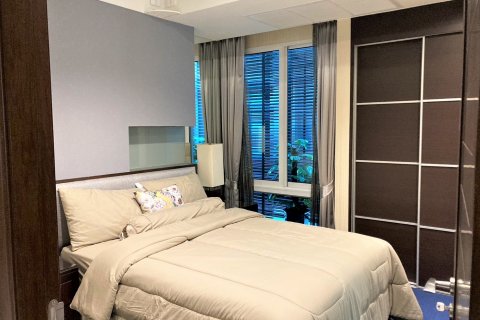 Кондоминиум с 4 спальнями в Бангкоке, Таиланд № 143340 - фото 5