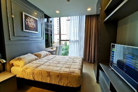 Condo in Bangkok, Thailand, 3 bedrooms  № 143342 - photo 6