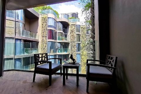 Condo in Bangkok, Thailand, 3 bedrooms  № 143342 - photo 13