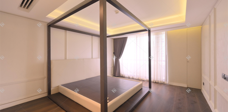 Condo in Bangkok, Thailand, 2 bedrooms № 186394