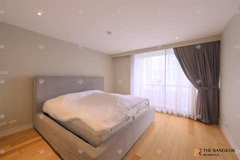 Condo in Bangkok, Thailand, 2 bedrooms № 186394 - photo 6