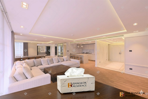 Condo in Bangkok, Thailand, 2 bedrooms № 186394 - photo 3