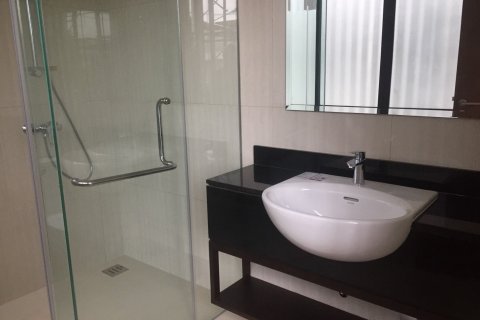 Таунхаус в Пхукете, Таиланд с 3 спальнями  № 160215 - фото 4