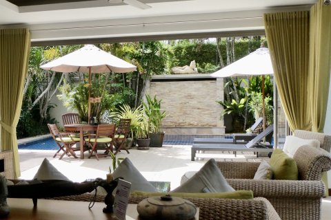 Villa in Phuket, Thailand 2 bedrooms № 160213 - photo 8