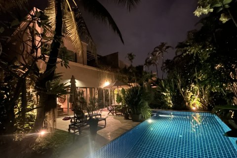 Villa in Phuket, Thailand 2 bedrooms № 160213 - photo 26