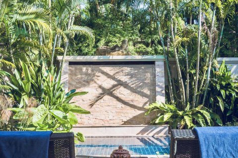 Villa in Phuket, Thailand 2 bedrooms № 160213 - photo 16