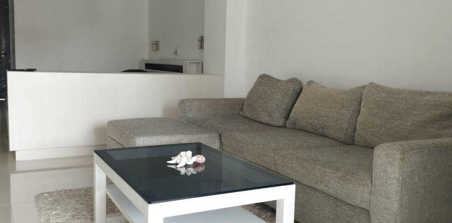 Studio in the Condo in Kathu, Thailand  № 160216