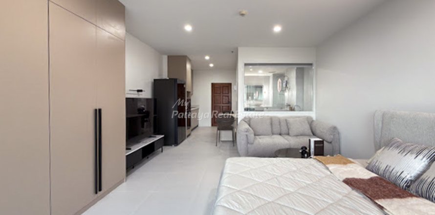 Studio dans le Condo à Bang Lamung, Thaïlande № 205122