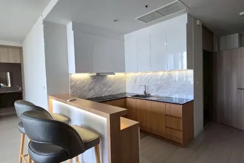 Condo in Pathum Wan, Bangkok, Thailand, 3 bedrooms № 154827 - photo 13