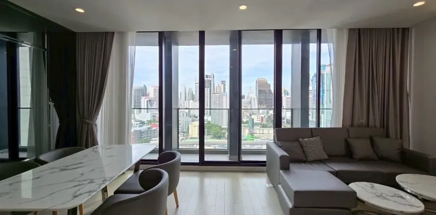 Condo in Pathum Wan, Bangkok, Thailand, 3 bedrooms № 154827