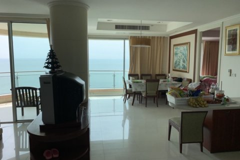 Condo à Cha-am, Thaïlande, 3 chambres № 154824 - photo 8