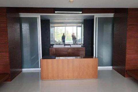 Condo in Phuket, Thailand, 2 bedrooms № 154825 - photo 8