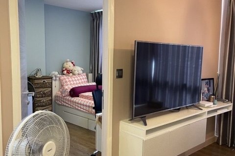 Condo in Min Buri, Bangkok, Thailand, 2 bedrooms № 154823 - photo 22