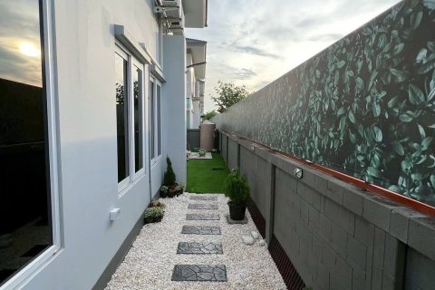 House in Khlong Luang, Thailand 4 bedrooms № 167383 - photo 17