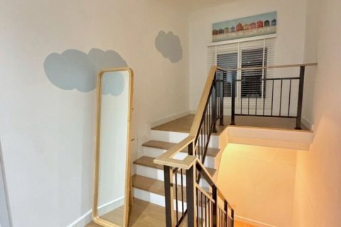 House in Khlong Luang, Thailand 4 bedrooms № 167383 - photo 8