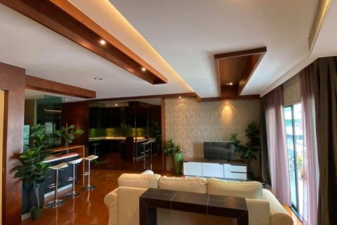 Studio dans le Condo à Sathon, Bangkok, Thaïlande  № 156244 - photo 4