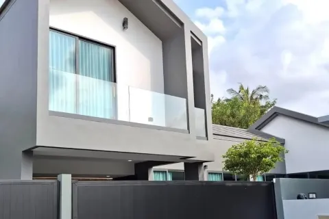 Вилла в Паттайе, Таиланд с 3 спальнями  № 172196