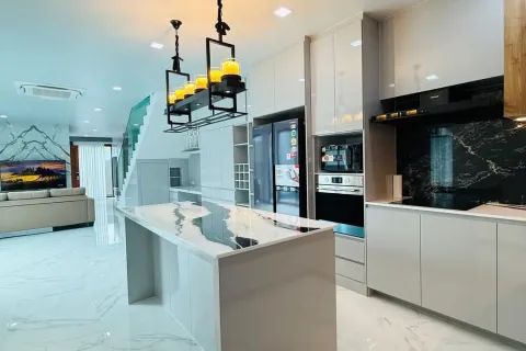 Вилла в Паттайе, Таиланд с 3 спальнями  № 172196 - фото 6