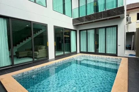 Вилла в Паттайе, Таиланд с 3 спальнями  № 172196 - фото 14