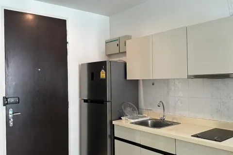 Studio dans le Condo à Khlong Toei, Bangkok, Thaïlande  № 172195 - photo 3