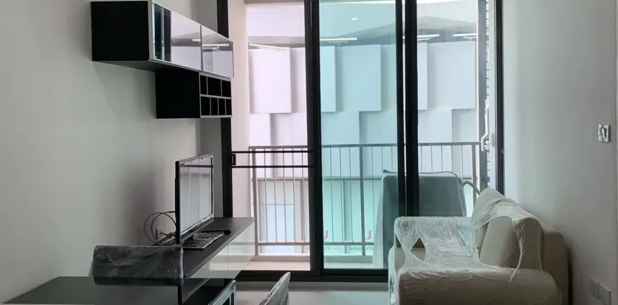 Studio dans le Condo à Khlong Toei, Bangkok, Thaïlande  № 172195